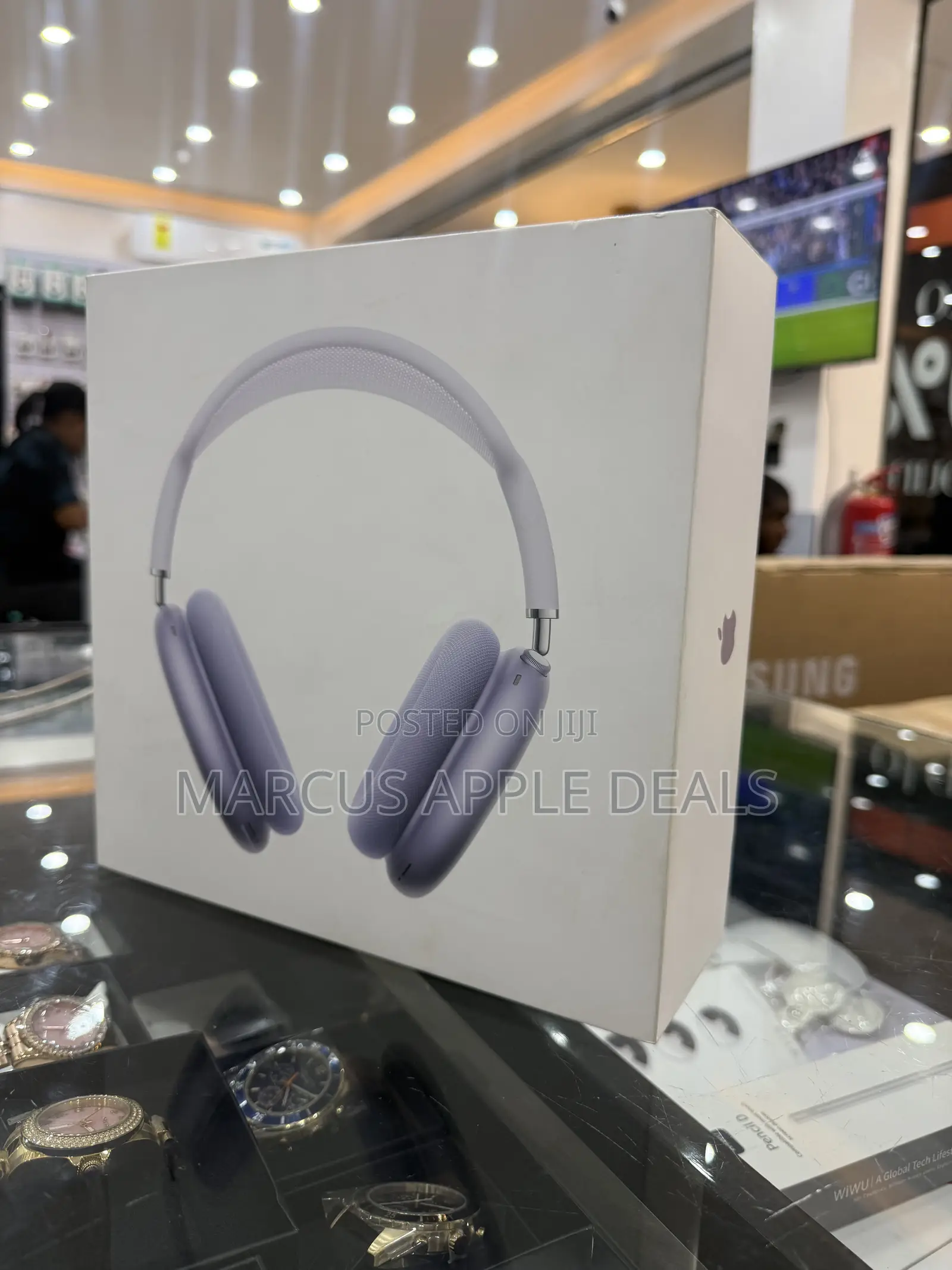 Latest AirPods Max USB C