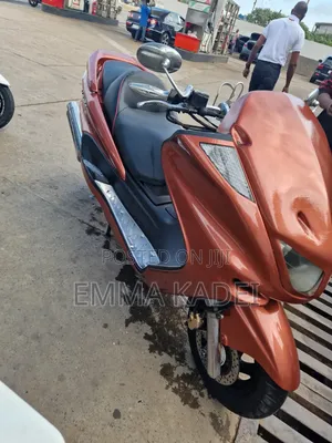 Yamaha Majesty 2015
