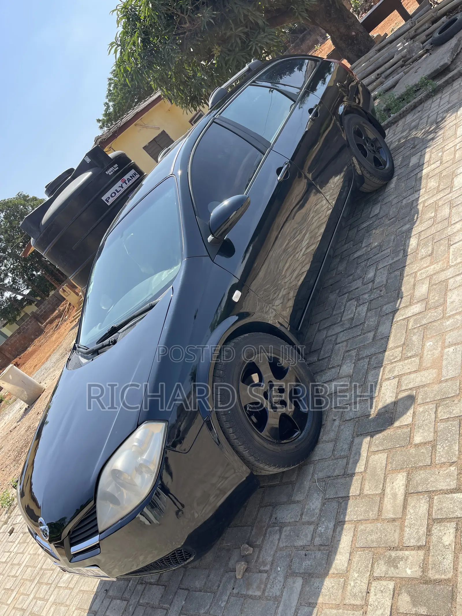 Nissan Primera 2010 Black