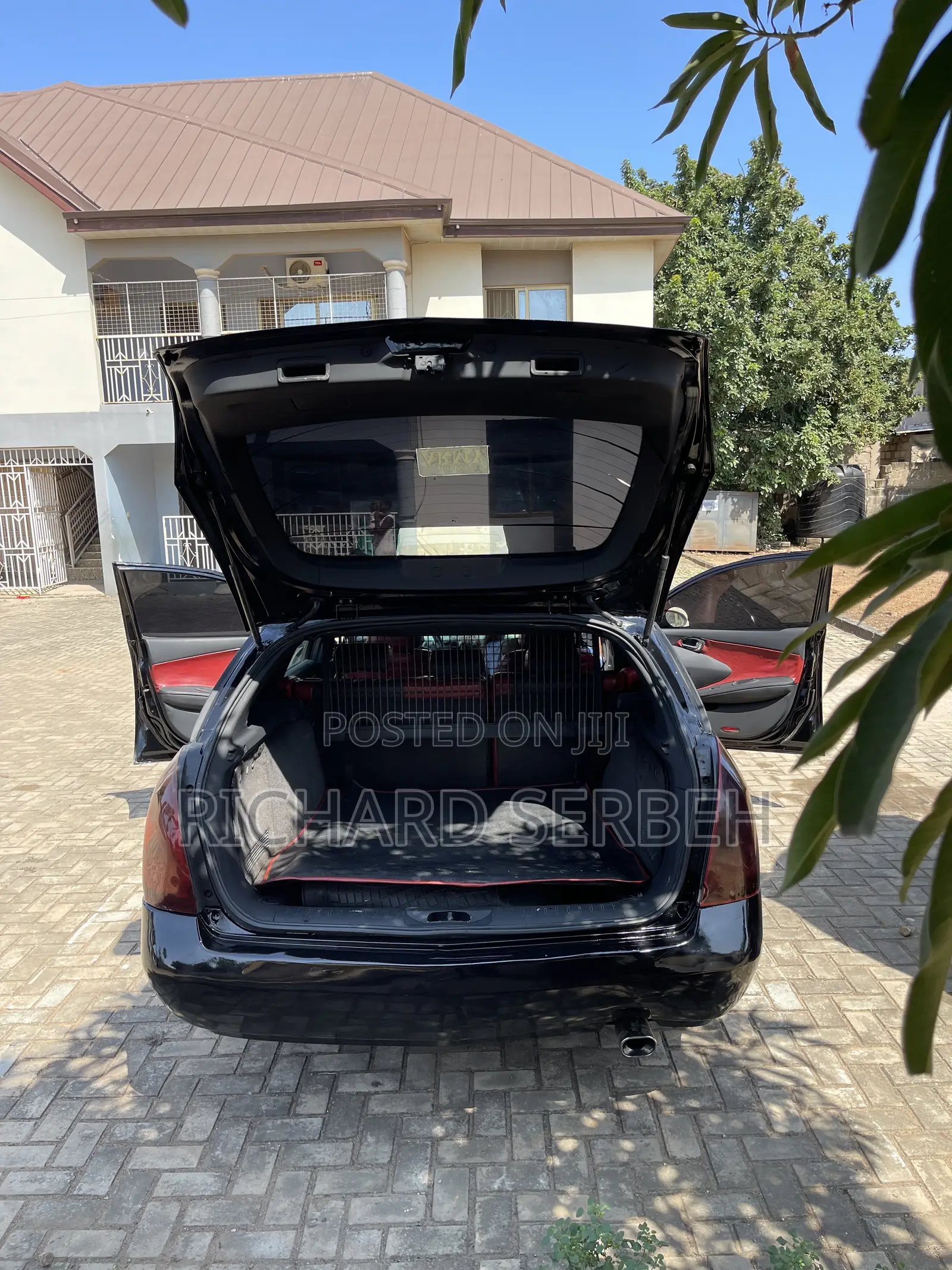 Nissan Primera 2010 Black