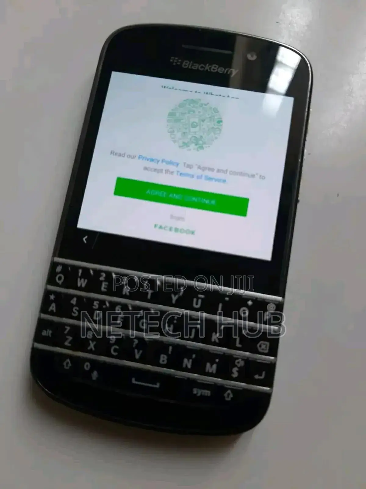 New BlackBerry Q10 16 GB Black
