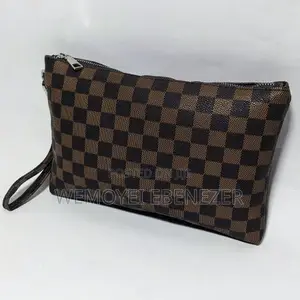 Fashionable Pouches