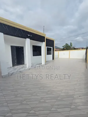 3bdrm House in Adade for sale