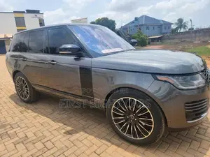 Land Rover Range Rover Vogue 2018 Gray