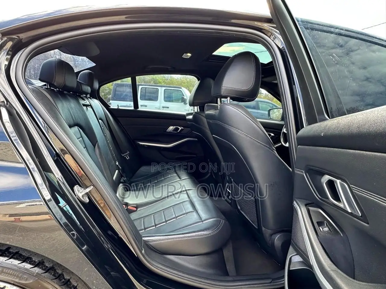 BMW 330i 2020 Black