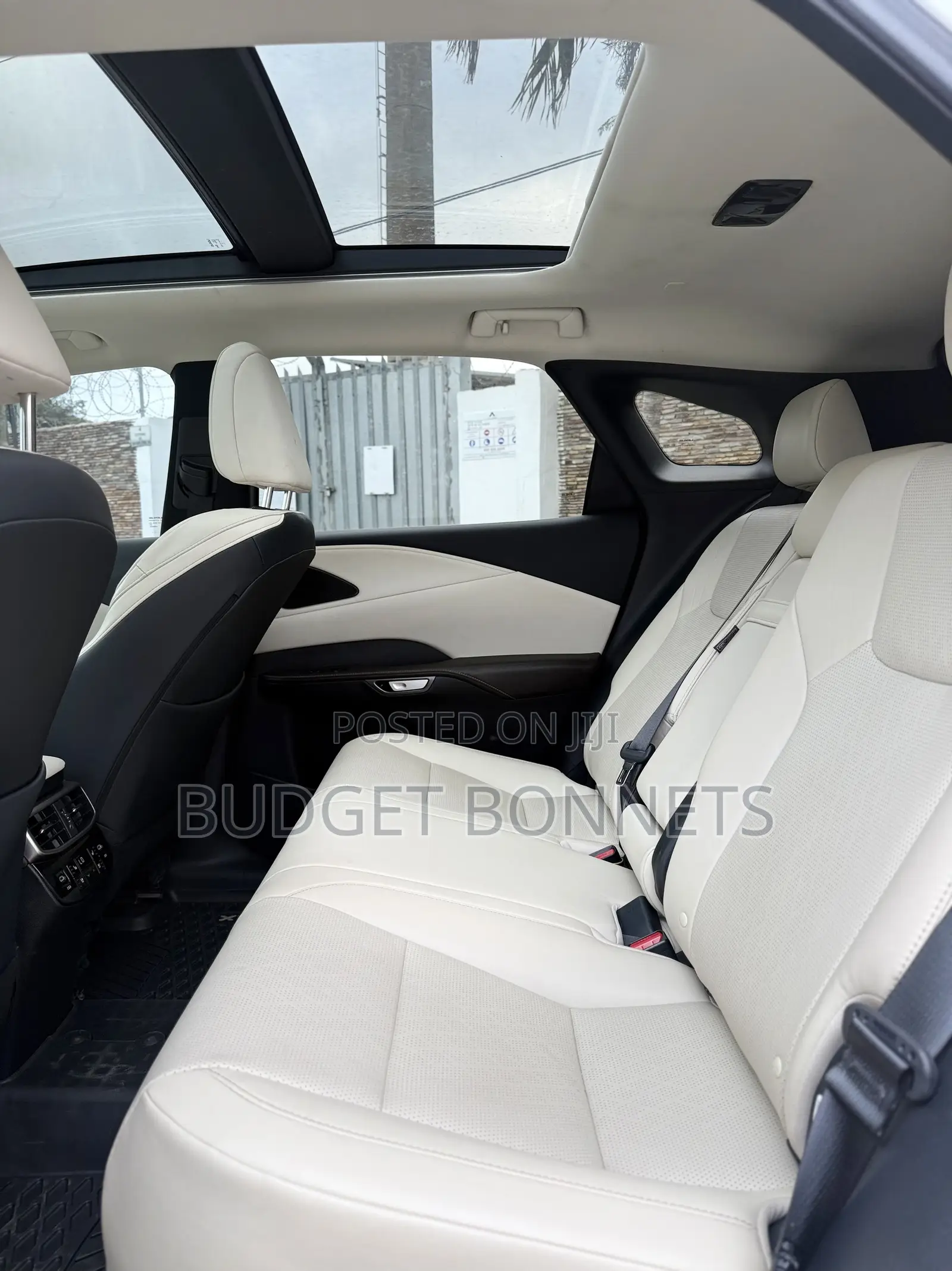 Lexus RX 350 AWD 2023 White