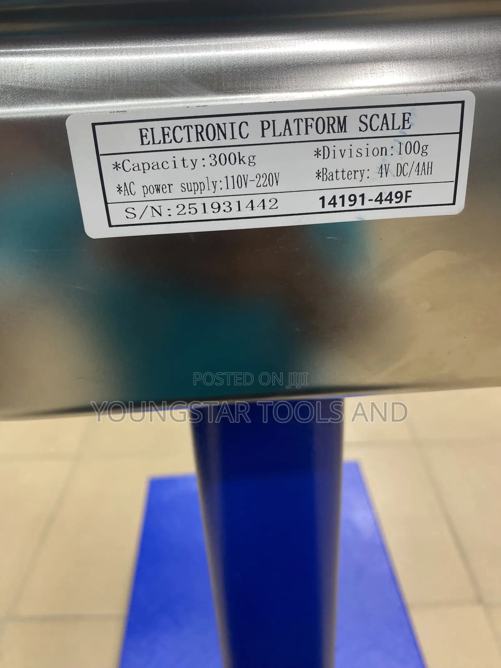 A Platform Scale 300KG