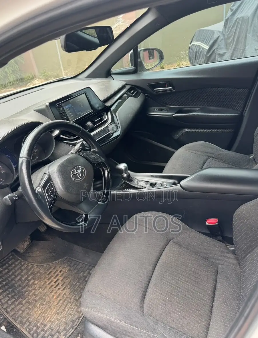 Toyota C-HR 2018 White