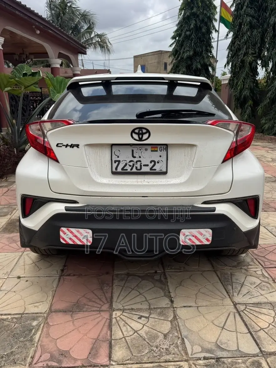 Toyota C-HR 2018 White
