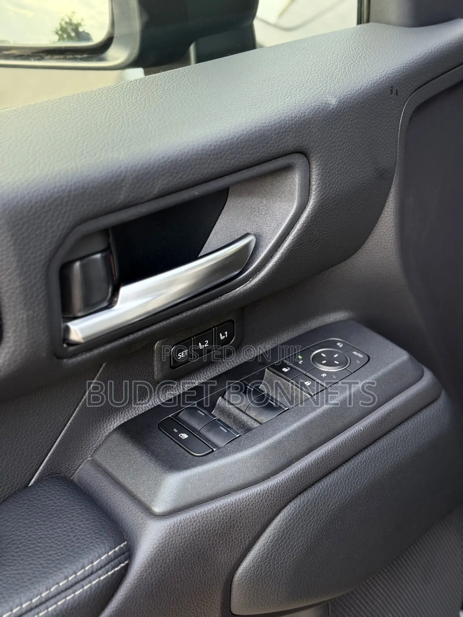 Toyota Land Cruiser Prado 2.4 Petrol 2025 Black