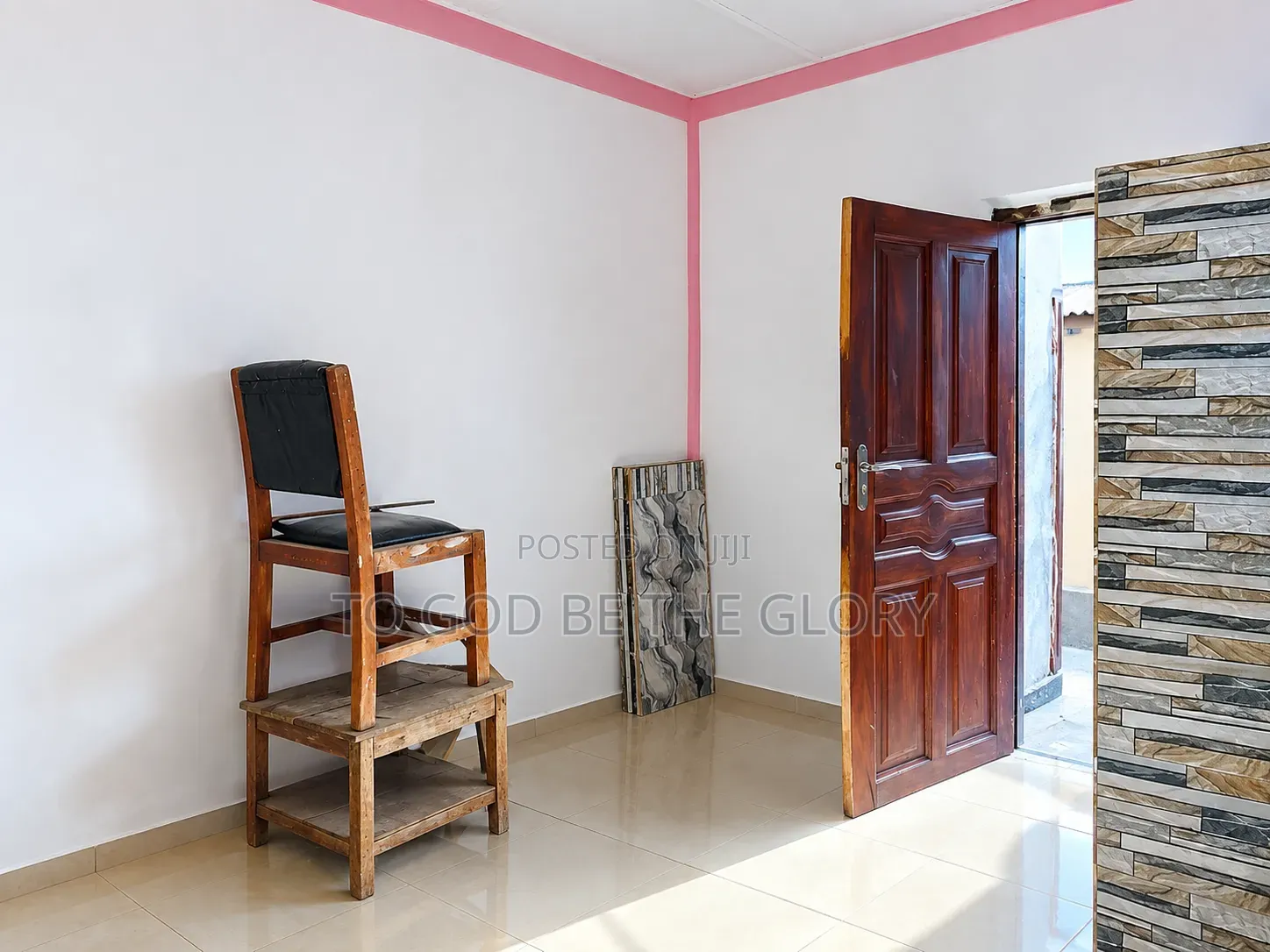1bdrm Apartment in Madina for rent