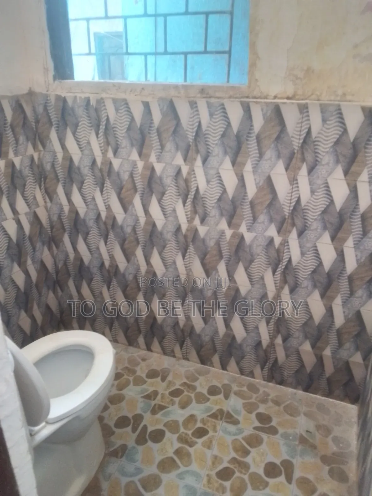 1bdrm Apartment in Madina for rent