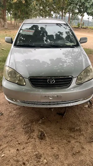 Toyota Corolla LE 4dr Sedan (1.8L 4cyl 4A) 2010 Gray