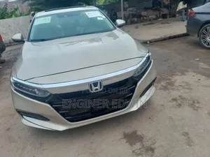 Honda Accord EX-L (1.5L 4cyl Turbo CVT) 2019 Gold