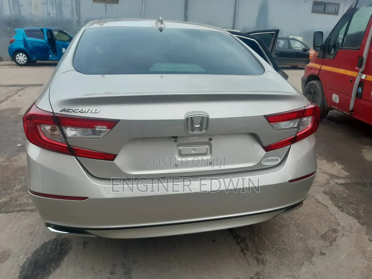 Honda Accord EX-L (1.5L 4cyl Turbo CVT) 2019 Gold