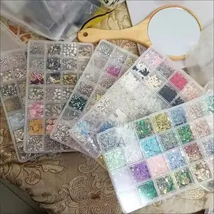28-Compartment Transparent Jewelry Storage Box