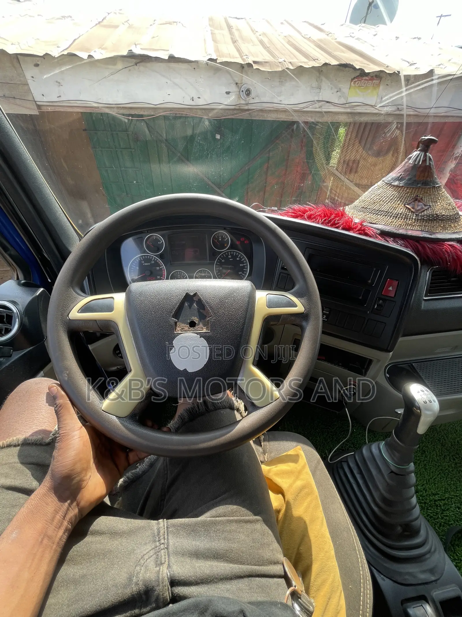 Sinotrak Howo NX 400