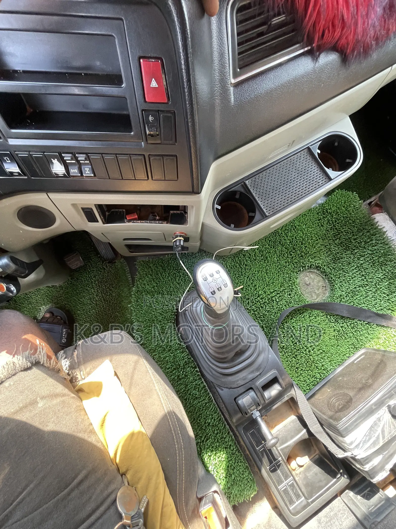 Sinotrak Howo NX 400