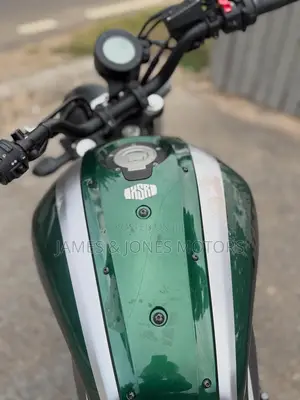 Yamaha XSR700 2022 Green