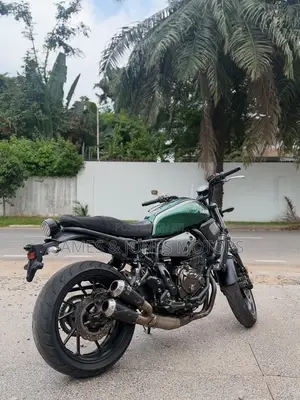 Yamaha XSR700 2022 Green