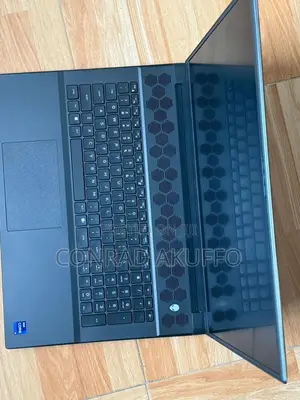 Laptop Dell Allienware M18 R1 16GB Intel Core i9 SSD 1T