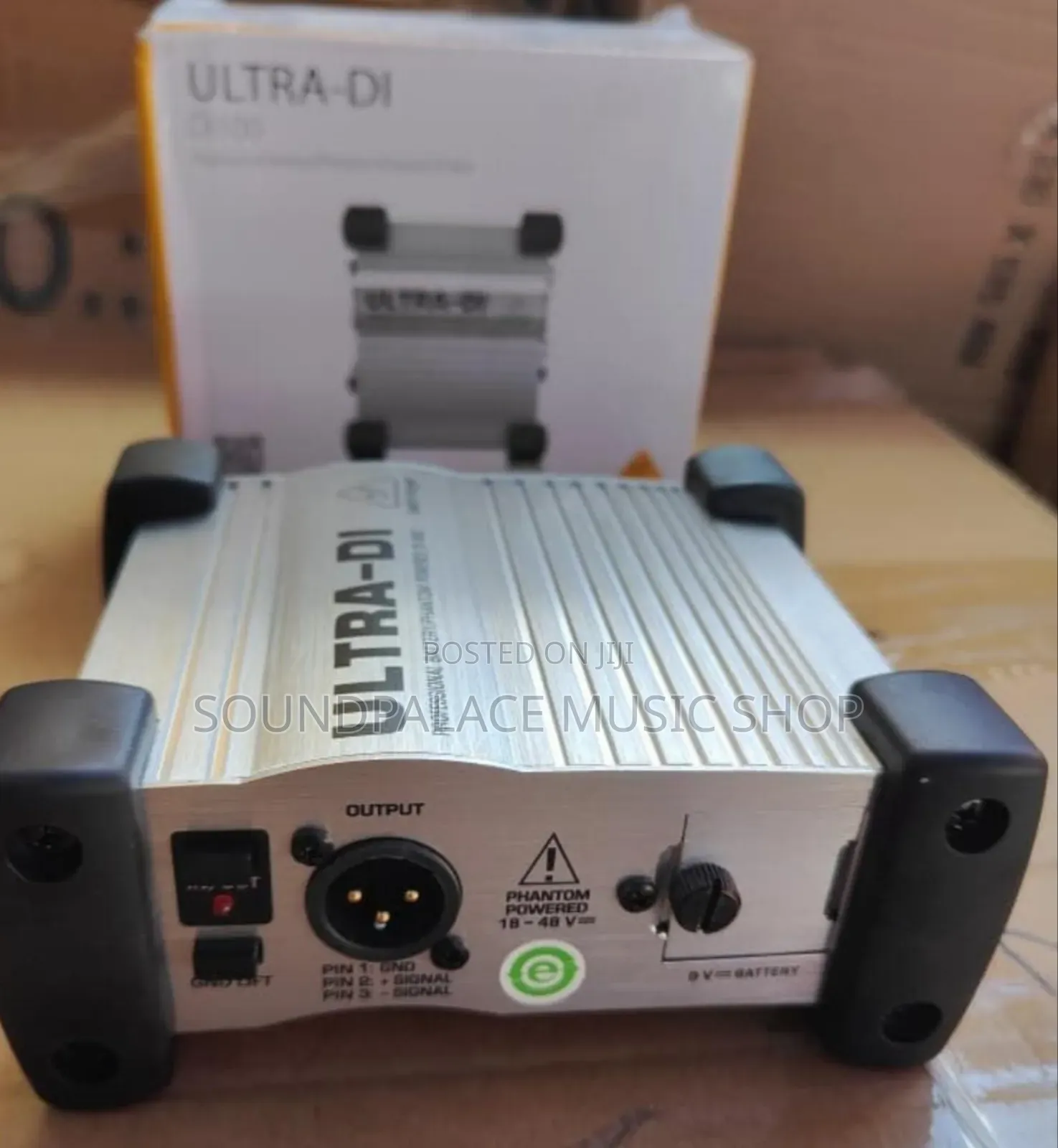 Behringer Ultra-Di DI100 Active Direct Injection (DI) Box