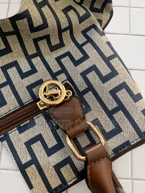 Ladies Designer Office Handbags