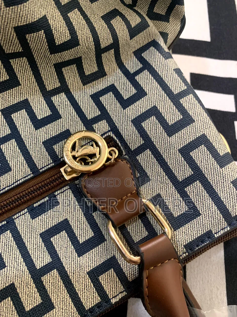 Ladies Designer Office Handbags