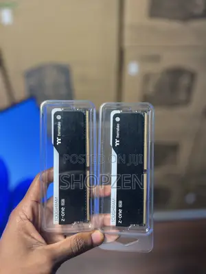 Thermaltake Toughram Z-One RGB Ddr4 Desktop Ram