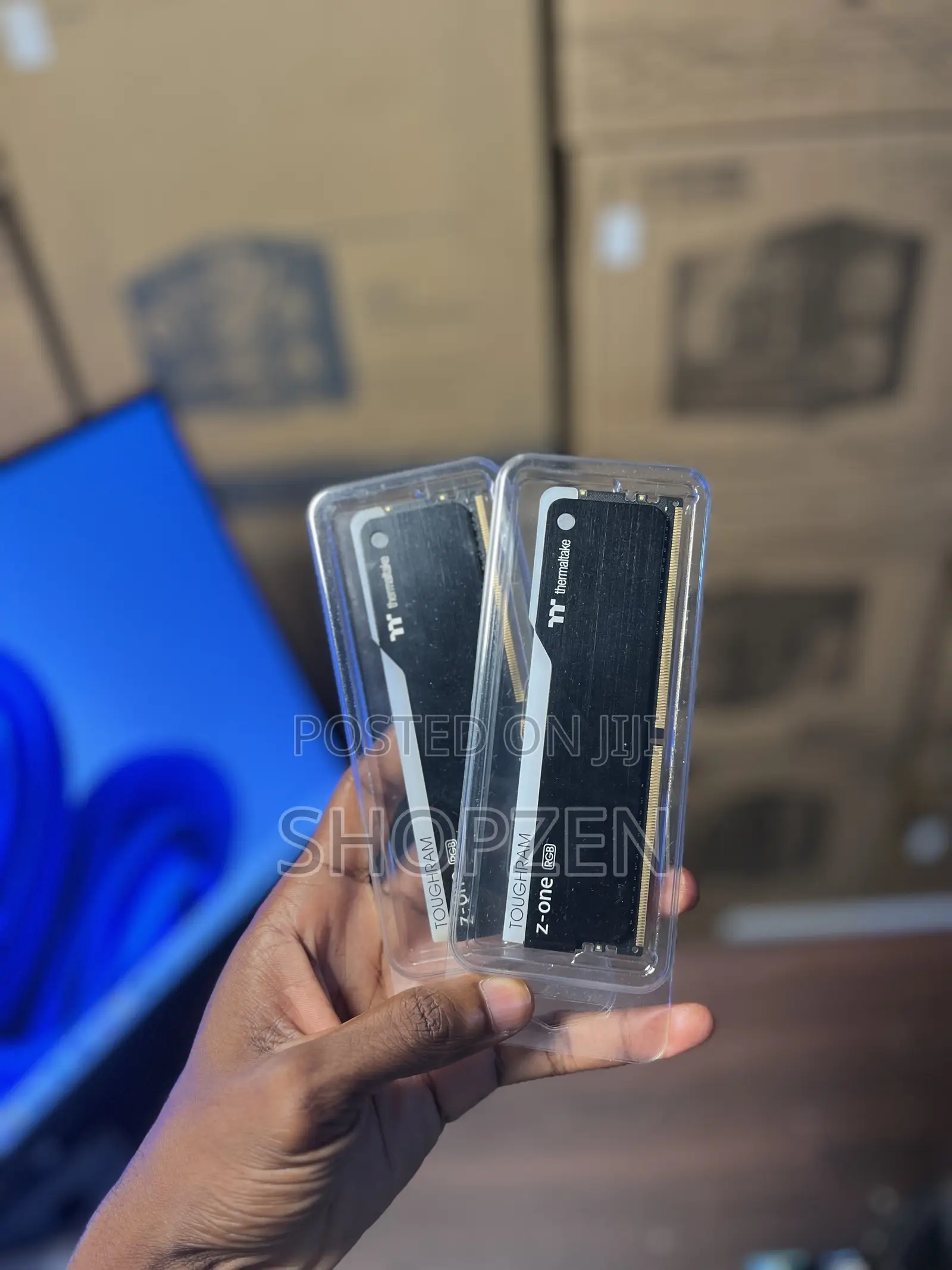 Thermaltake Toughram Z-One RGB Ddr4 Desktop Ram