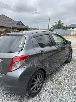 Toyota Vitz 2013 Gray