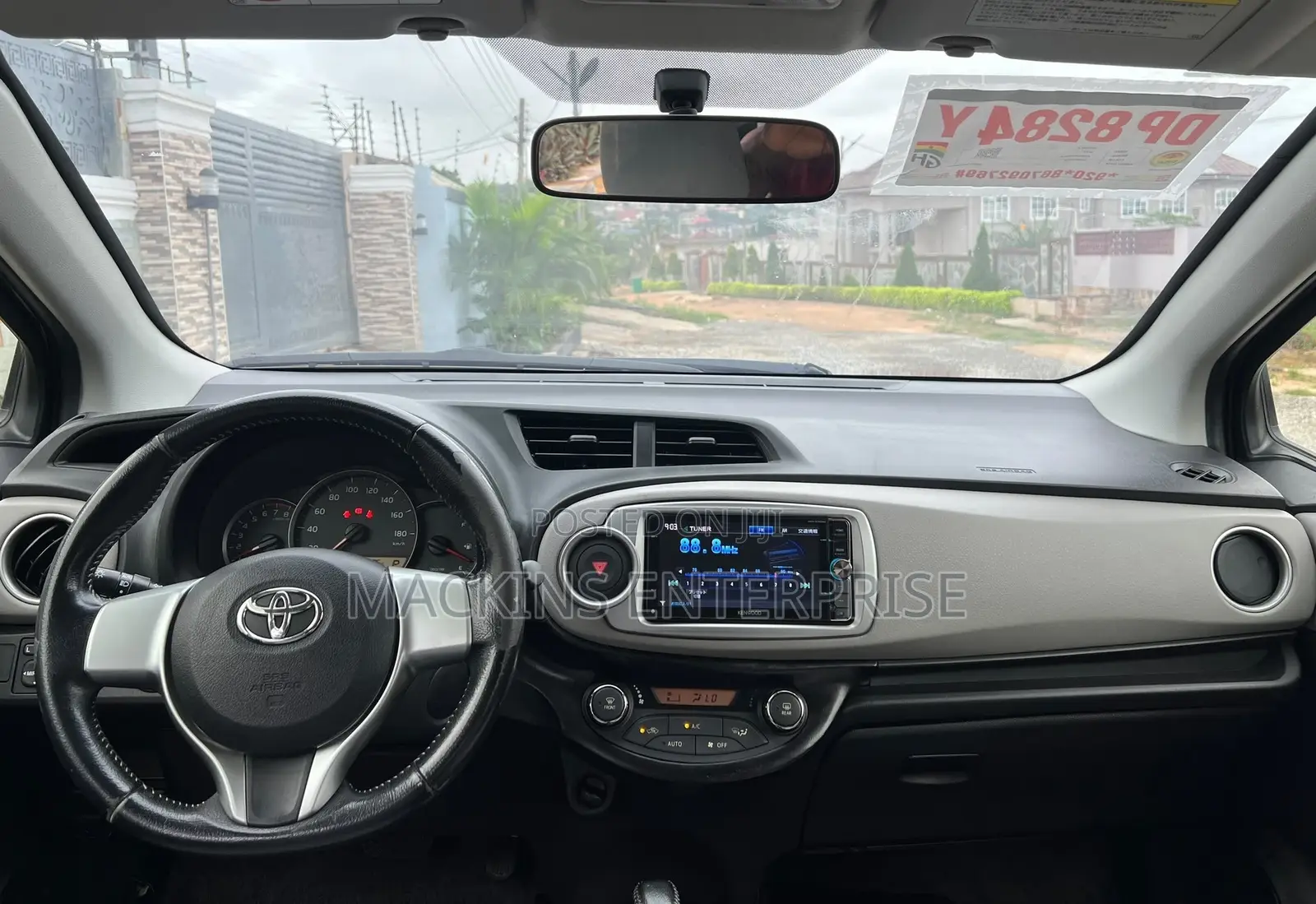 Toyota Vitz 2013 Gray