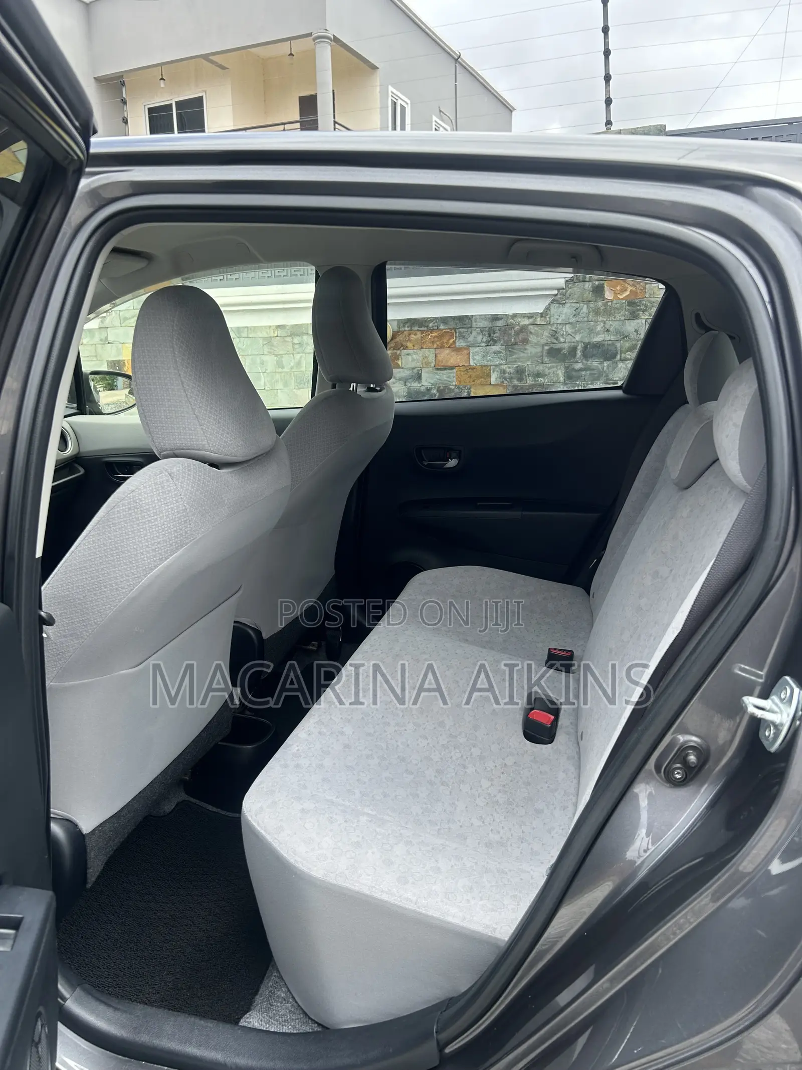 Toyota Vitz 2013 Gray