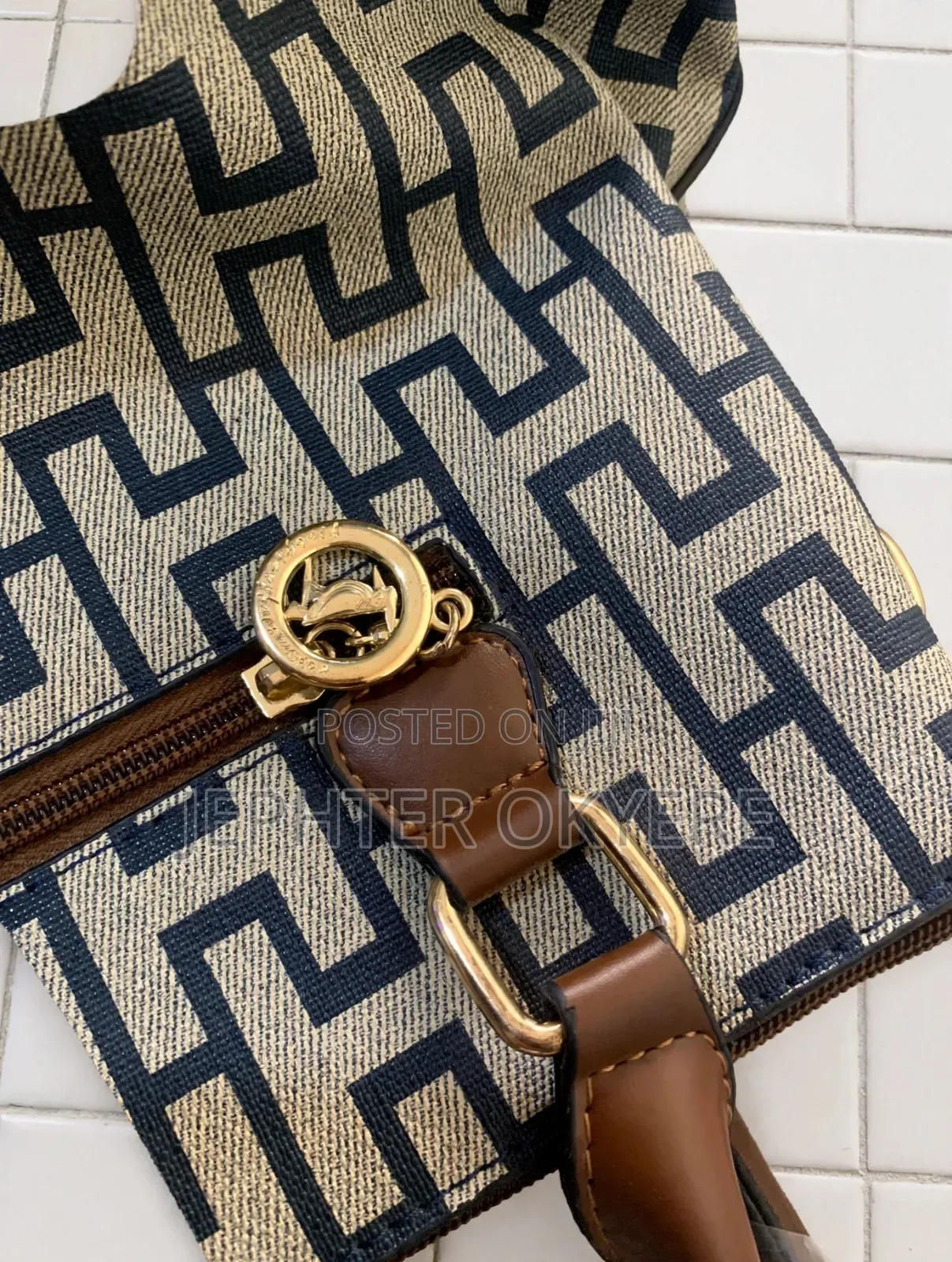 Ladies Designer Office Handbags