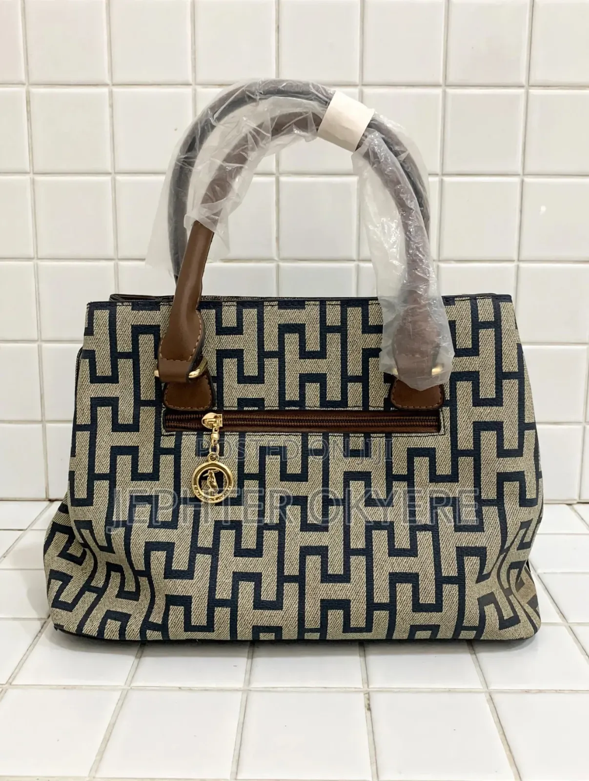 Ladies Designer Office Handbags