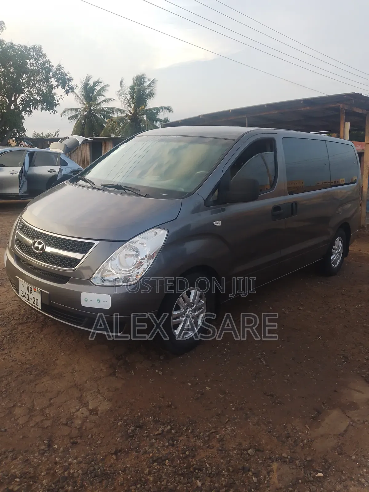 Hyundai Starex 2015 Grey