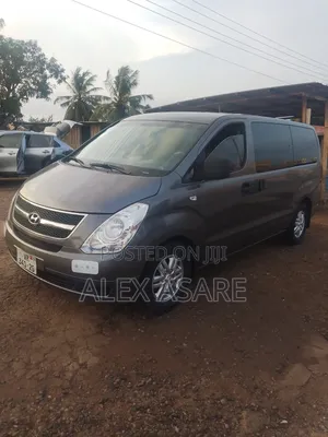 Hyundai Starex 2015 Grey