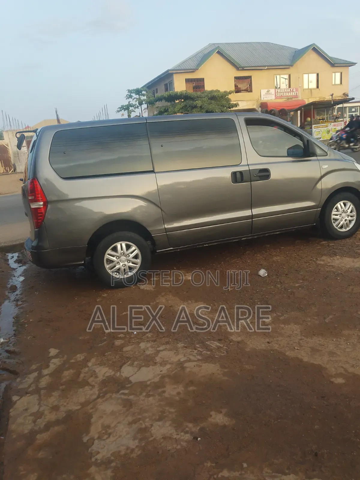 Hyundai Starex 2015 Grey