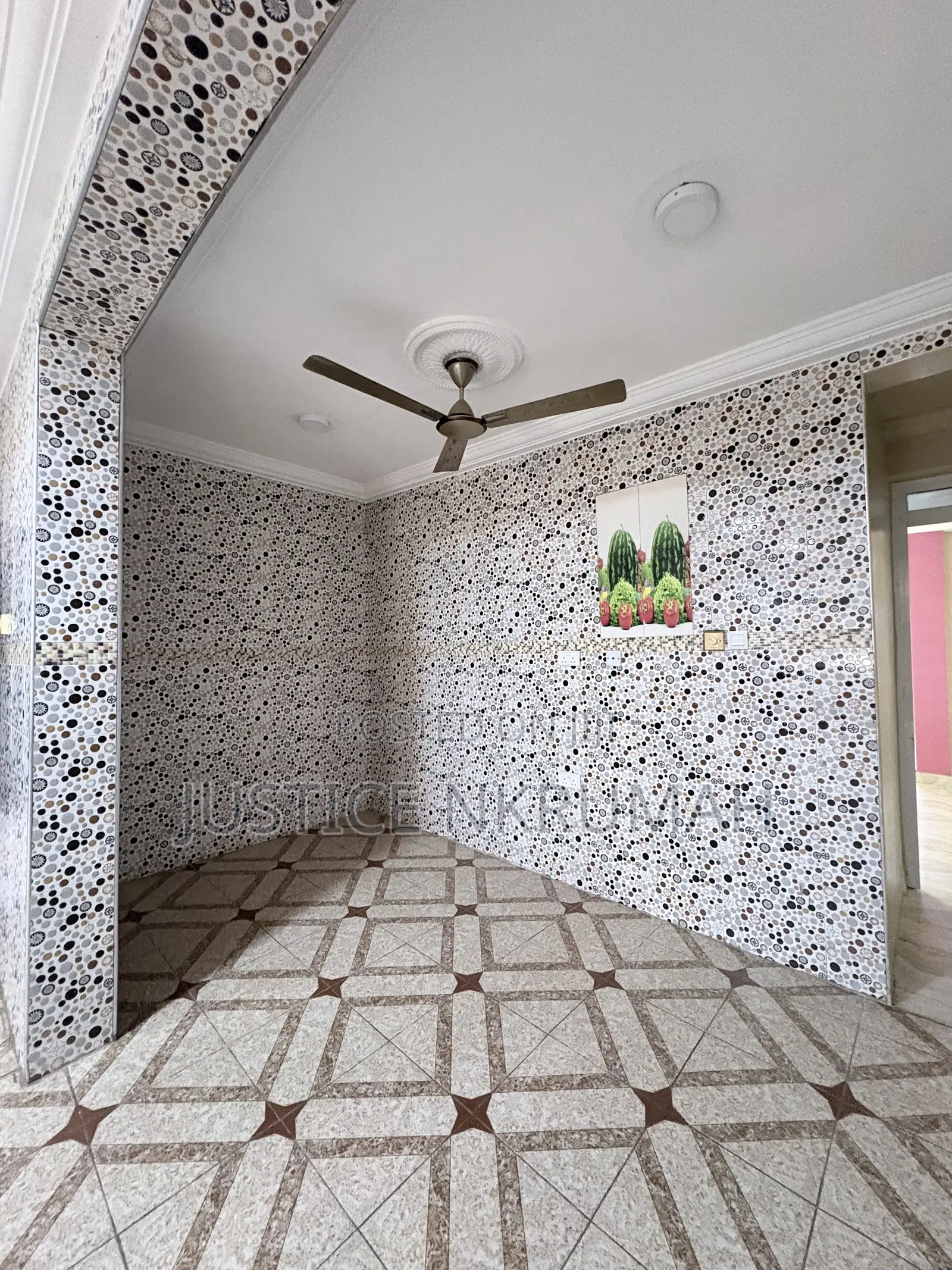 4bdrm Apartment in Mr. Justice Estate, Bortiano for rent
