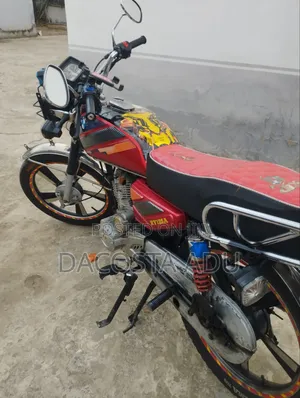 Royal RY125 2025 Red