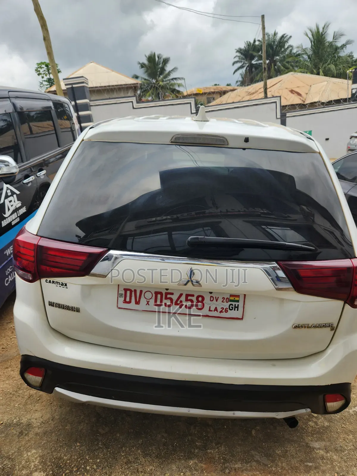 Mitsubishi Outlander Sport SE 2.4 2018 White