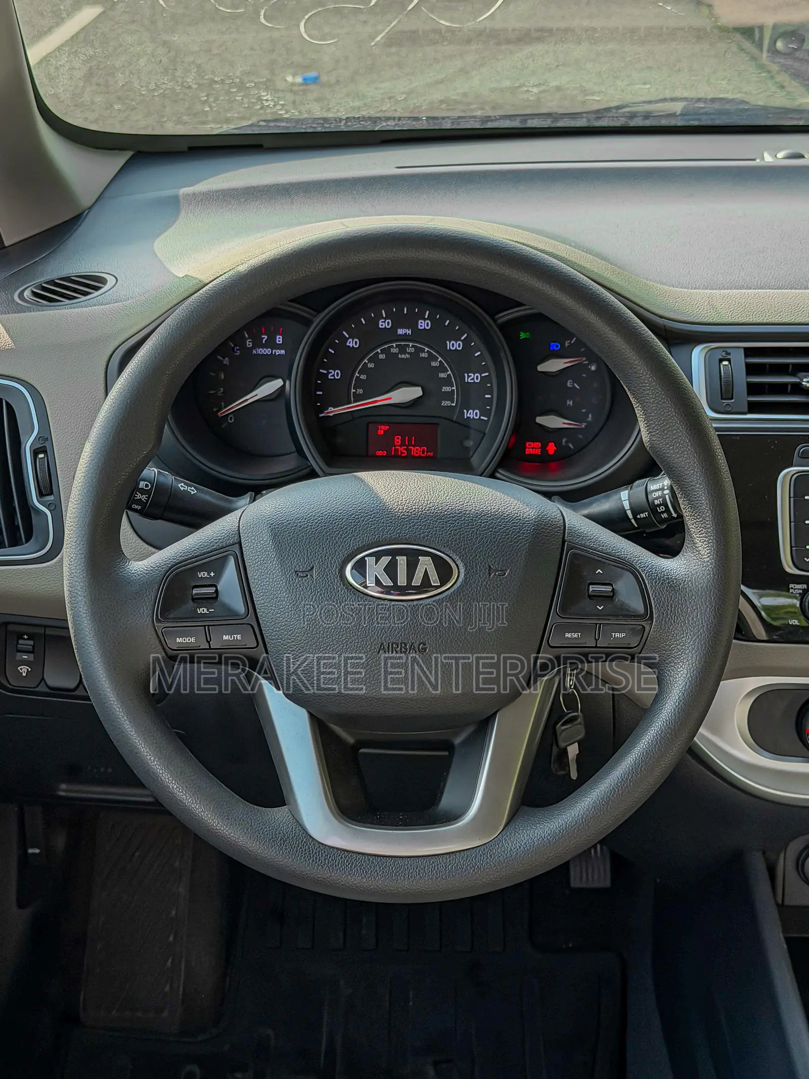 Kia Rio LX 4dr Sedan (1.6L 4cyl 6M) 2017 White