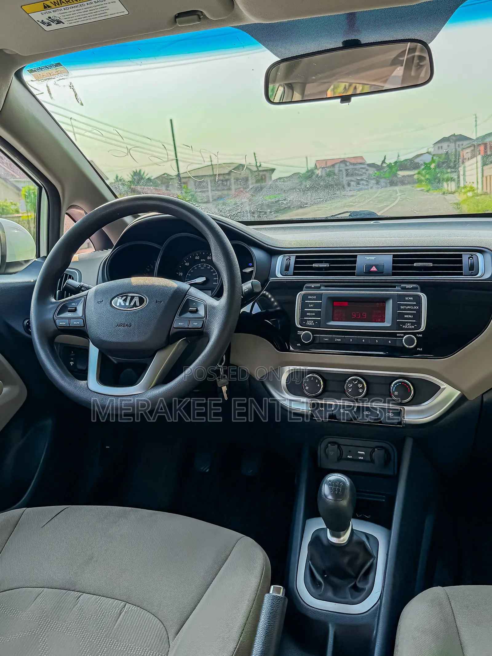 Kia Rio LX 4dr Sedan (1.6L 4cyl 6M) 2017 White