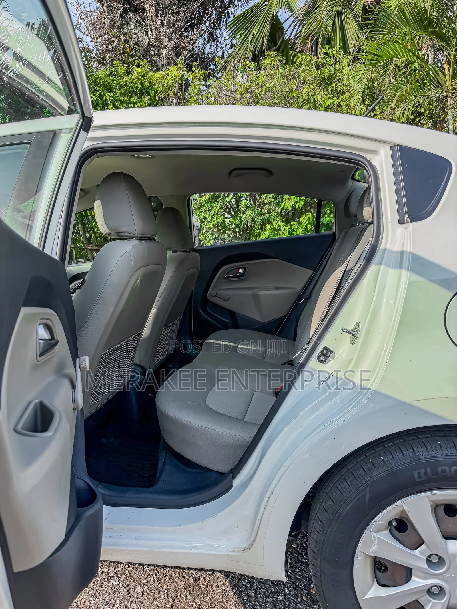 Kia Rio LX 4dr Sedan (1.6L 4cyl 6M) 2017 White