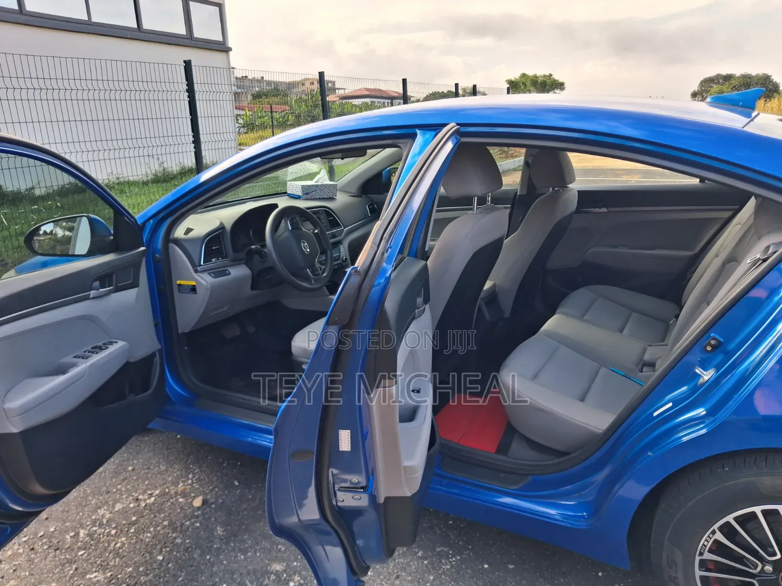 Hyundai Elantra 2017 Blue