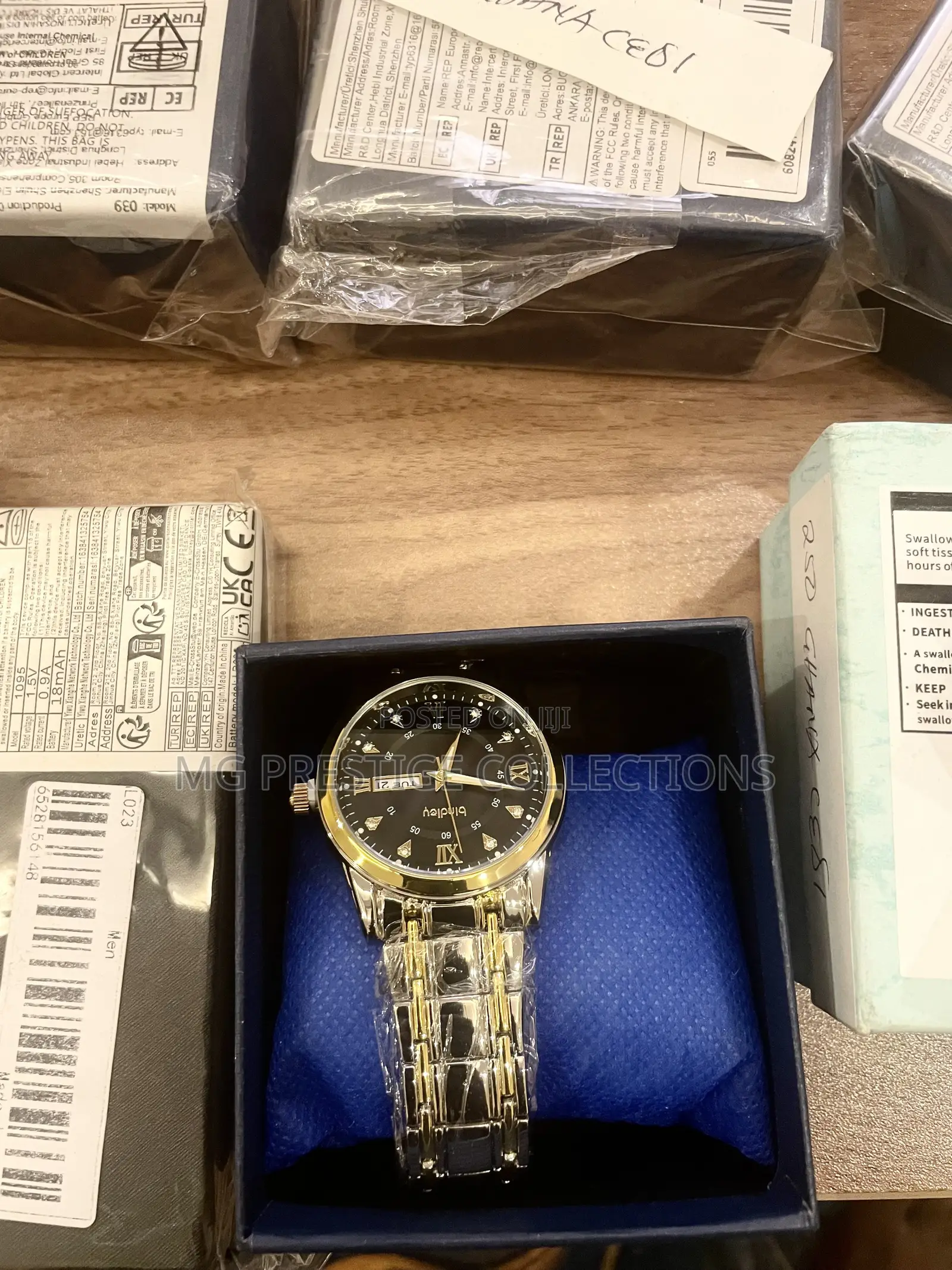 Gold Luxury Men's Stainless Steel Watch (Brand New in Box)