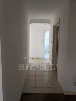 3bdrm Apartment in Palm Court, Airport Residential Area for sale