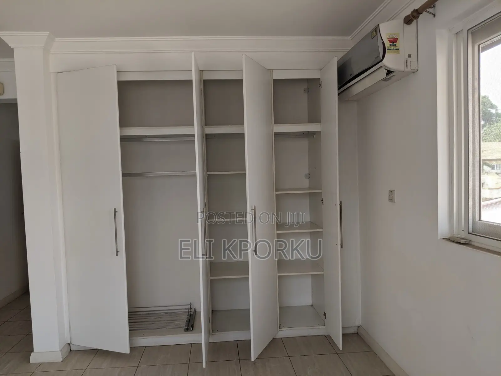 3bdrm Apartment in Palm Court, Airport Residential Area for sale