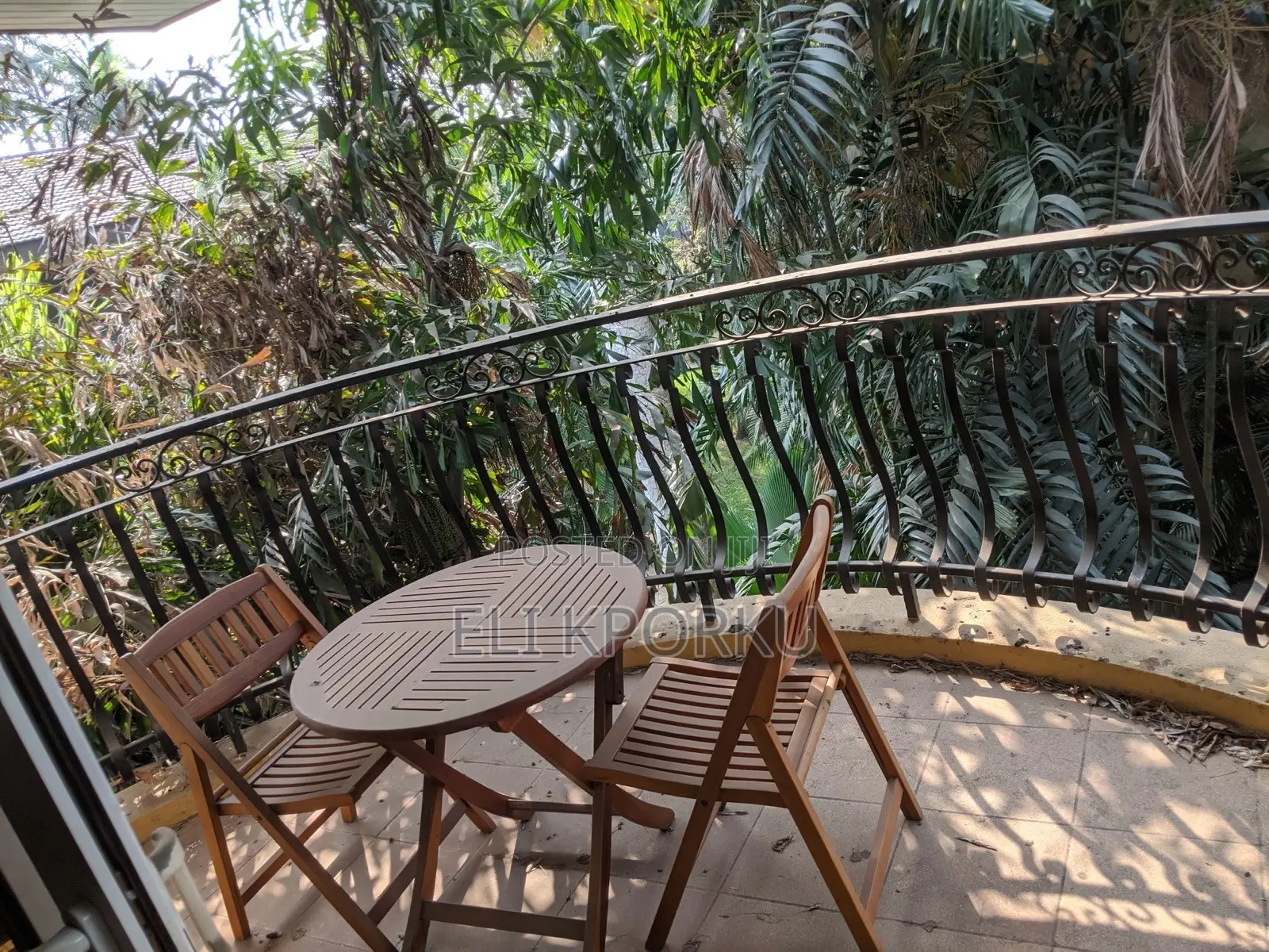 3bdrm Apartment in Palm Court, Airport Residential Area for sale