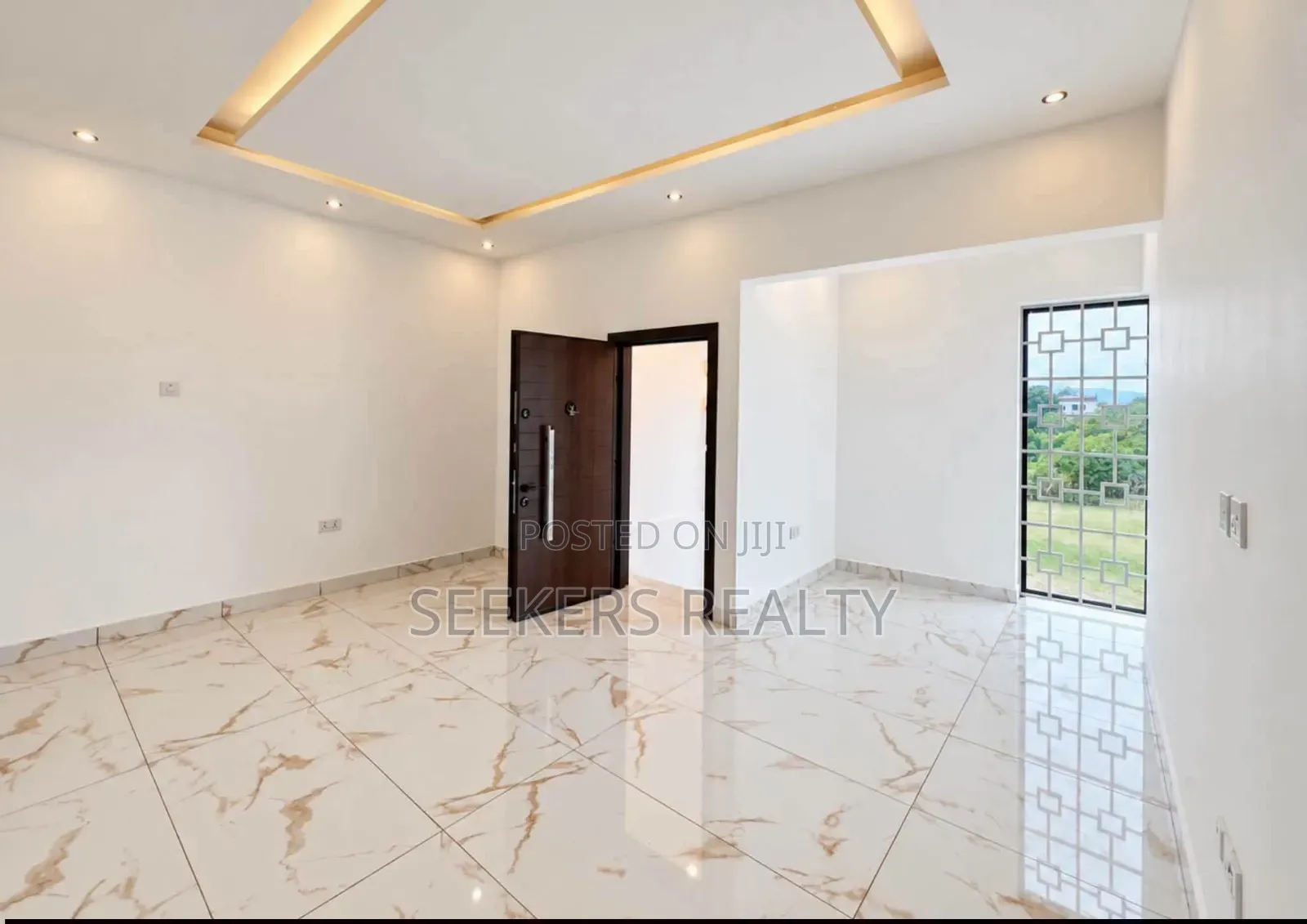 5bdrm House in Seekers Realty, Valley View Area for sale